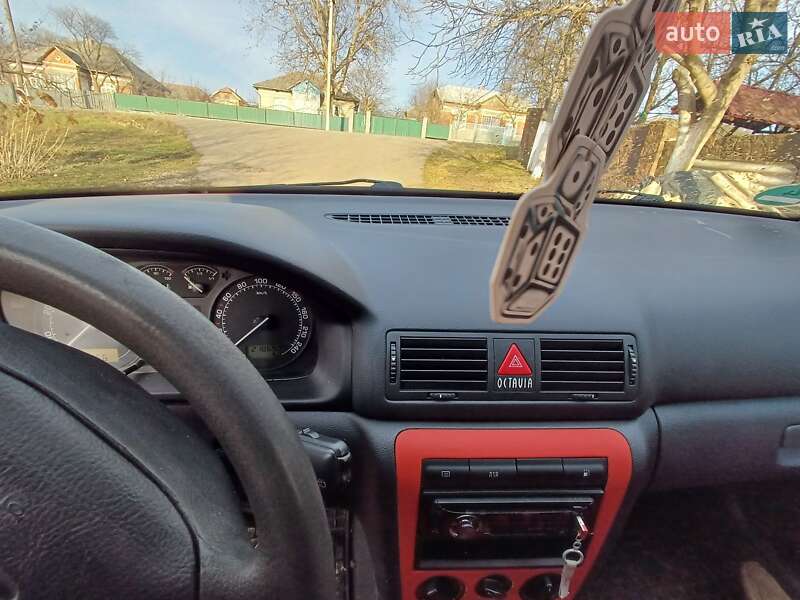 Skoda Octavia 2003