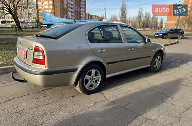 Лифтбек Skoda Octavia 2005 в Сумах