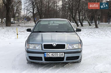 Ліфтбек Skoda Octavia 2004 в Львові