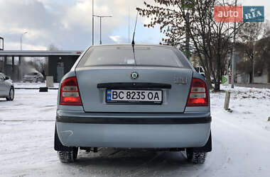 Ліфтбек Skoda Octavia 2004 в Львові