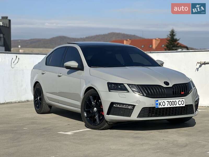 Лифтбек Skoda Octavia 2017 в Ужгороде