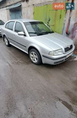 Ліфтбек Skoda Octavia 2003 в Білій Церкві