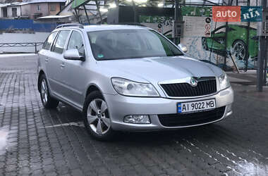 Универсал Skoda Octavia 2013 в Черновцах