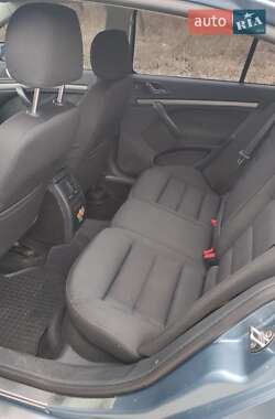 Лифтбек Skoda Octavia 2008 в 