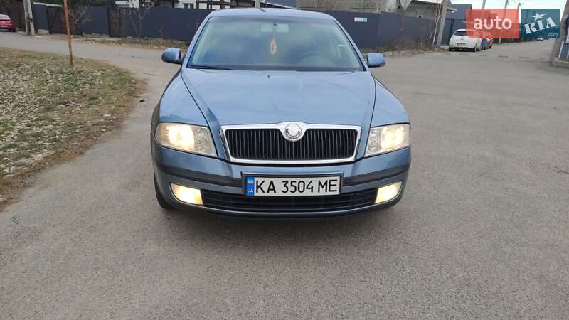 Лифтбек Skoda Octavia 2008 в 