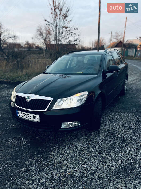 Универсал Skoda Octavia 2012 в Шполе