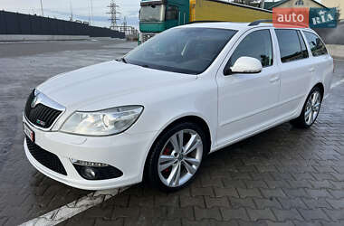 Универсал Skoda Octavia 2011 в Луцке