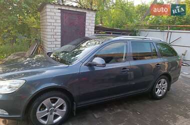 Универсал Skoda Octavia 2010 в 