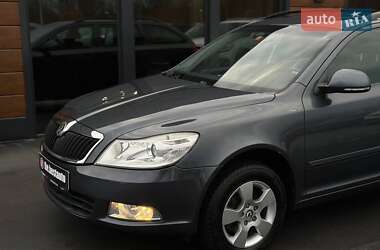 Универсал Skoda Octavia 2010 в 