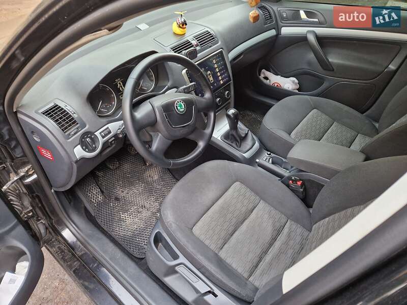 Универсал Skoda Octavia 2009 в Хмельницком