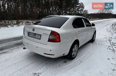 Ліфтбек Skoda Octavia 2010 в Валках