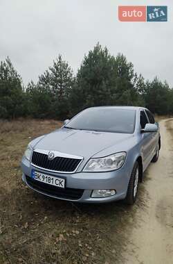 Ліфтбек Skoda Octavia 2010 в Рівному