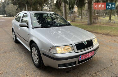 Ліфтбек Skoda Octavia 2003 в Умані