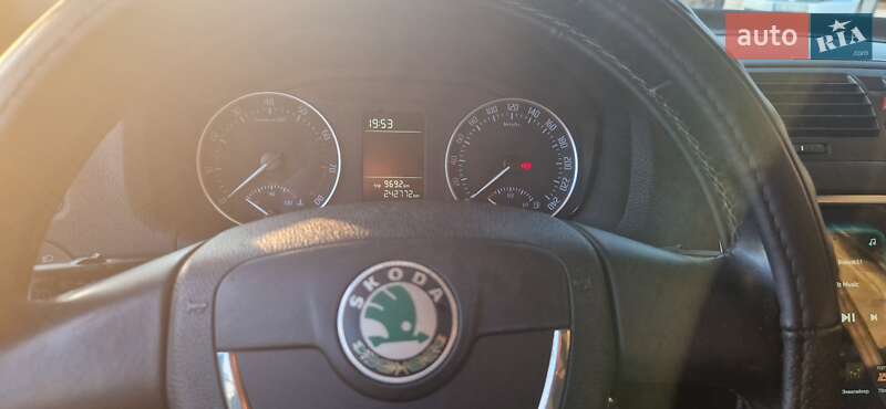Универсал Skoda Octavia 2009 в Кривом Роге
