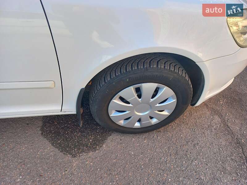 Ліфтбек Skoda Octavia 2010 в Запоріжжі