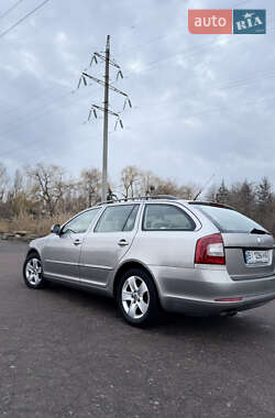 Універсал Skoda Octavia 2010 в Полтаві