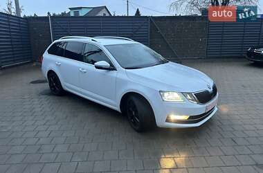 Универсал Skoda Octavia 2020 в Житомире