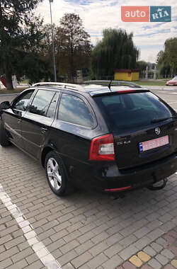 Універсал Skoda Octavia 2010 в Луцьку