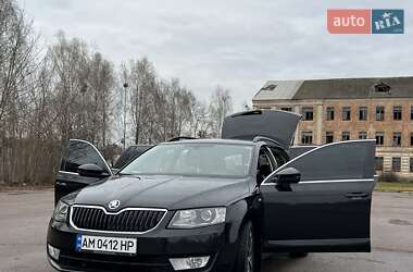 Універсал Skoda Octavia 2015 в Житомирі