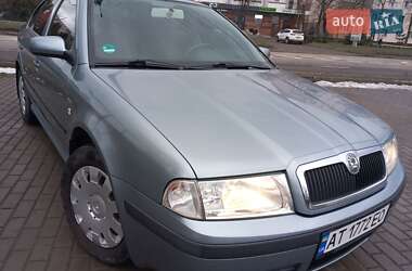 Ліфтбек Skoda Octavia 2004 в Івано-Франківську