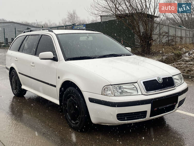 Універсал Skoda Octavia 2008 в Львові