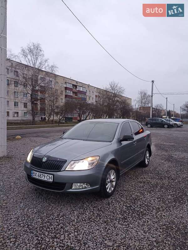 Лифтбек Skoda Octavia 2012 в Староконстантинове