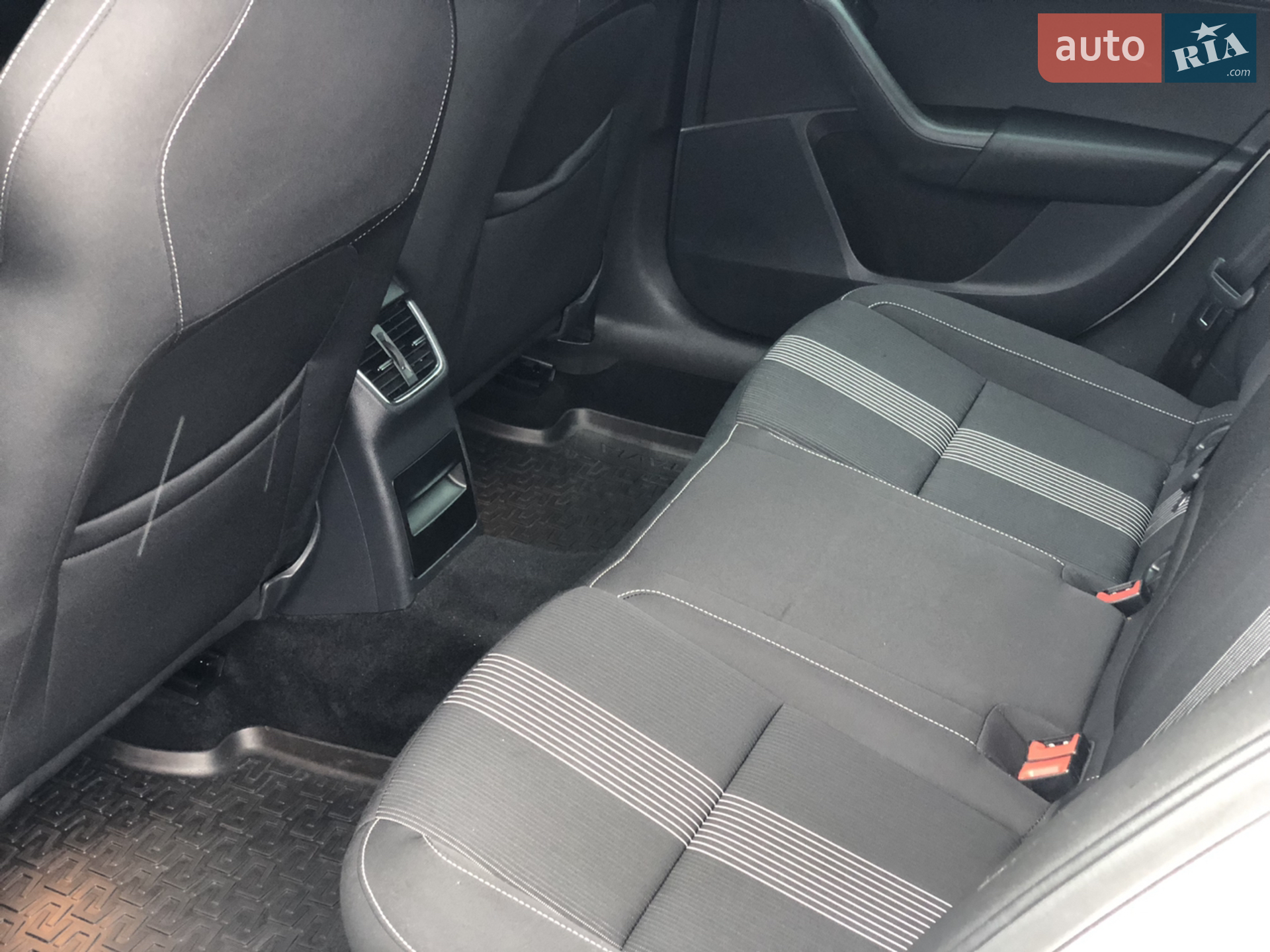 2019 Skoda Octavia - мініатюра 12