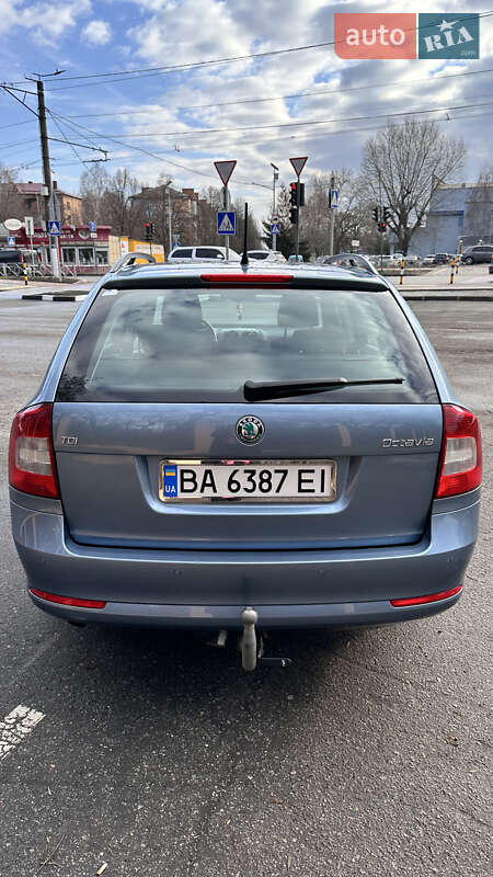 Универсал Skoda Octavia 2011 в Кропивницком