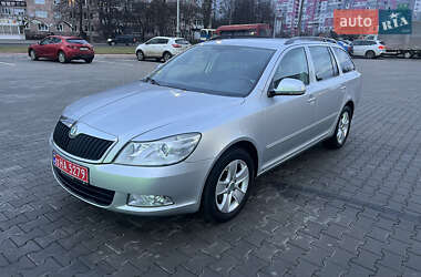 Универсал Skoda Octavia 2013 в Луцке