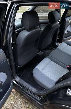 Лифтбек Skoda Octavia 2010 в 