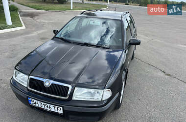 Универсал Skoda Octavia 2002 в Измаиле