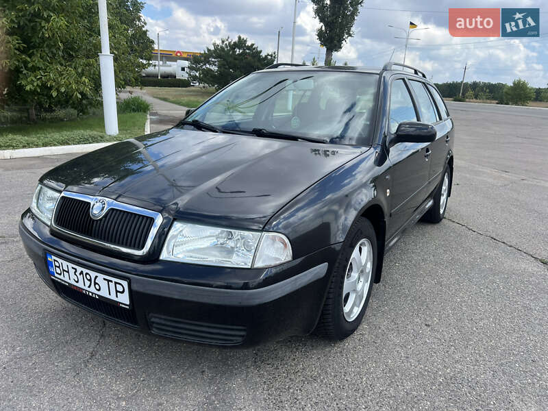 Универсал Skoda Octavia 2002 в Измаиле