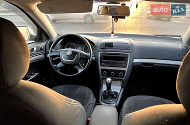 Универсал Skoda Octavia 2012 в 