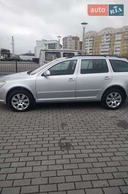 Універсал Skoda Octavia 2009 в Львові