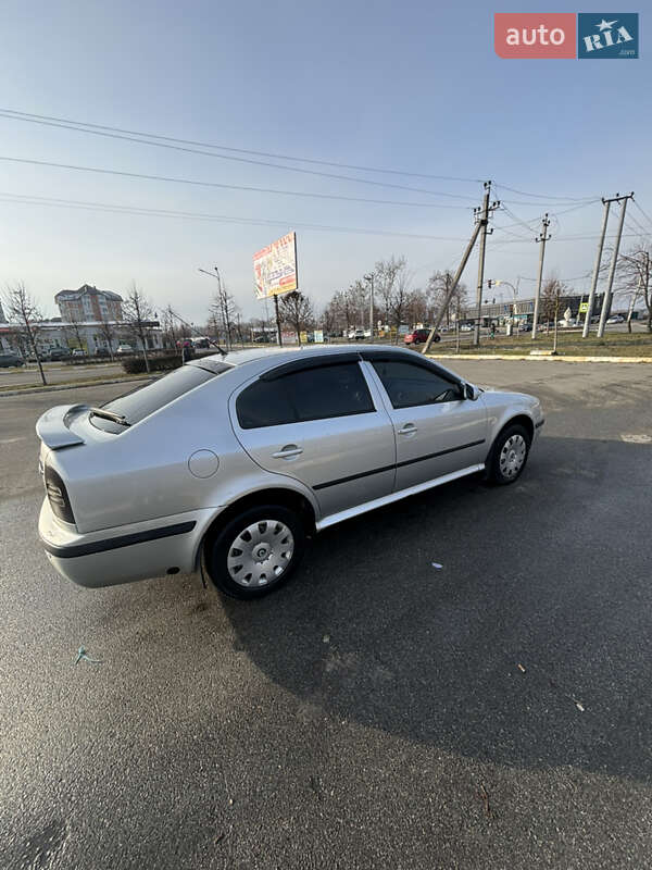 Лифтбек Skoda Octavia 2006 в Киеве