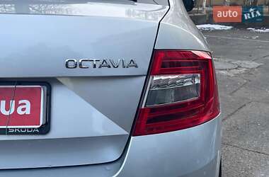 Лифтбек Skoda Octavia 2016 в Киеве