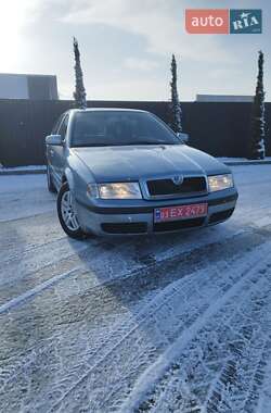 Ліфтбек Skoda Octavia 2002 в Тернополі