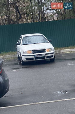 Универсал Skoda Octavia 2002 в 