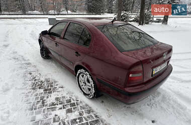 Лифтбек Skoda Octavia 1997 в Долине