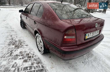 Лифтбек Skoda Octavia 1997 в Долине