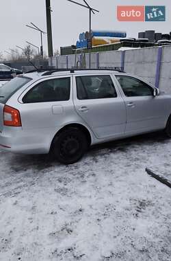 Универсал Skoda Octavia 2012 в Ровно