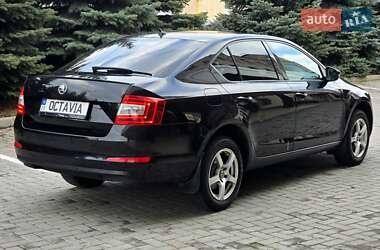 Ліфтбек Skoda Octavia 2014 в Харкові