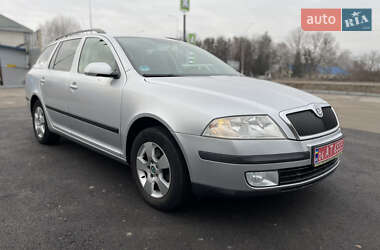 Універсал Skoda Octavia 2008 в Житомирі