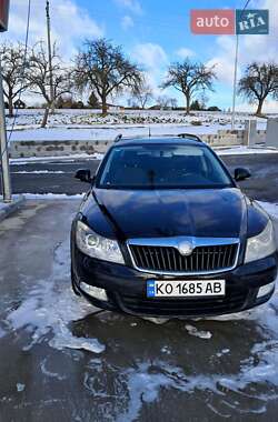 Універсал Skoda Octavia 2009 в Вишкові