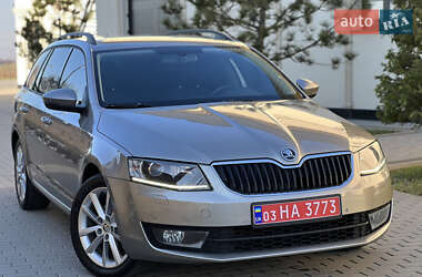 Універсал Skoda Octavia 2015 в Мукачевому