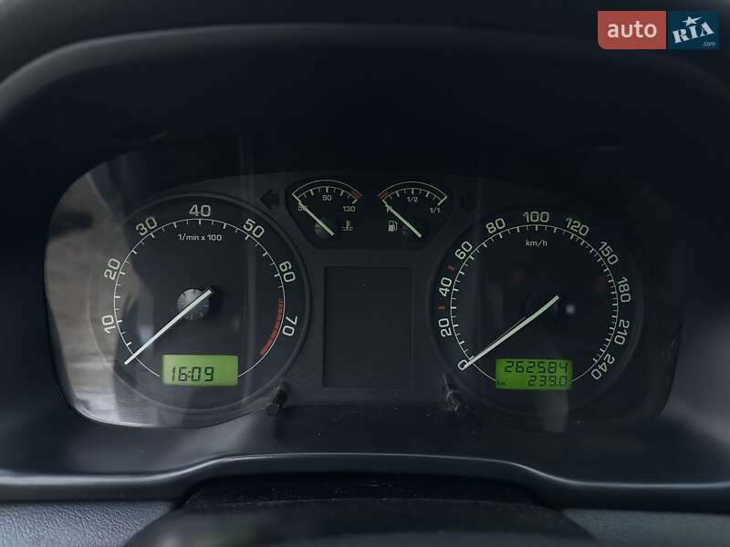 Лифтбек Skoda Octavia 2006 в Куликовке