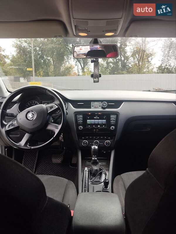 Ліфтбек Skoda Octavia 2013 в Запоріжжі