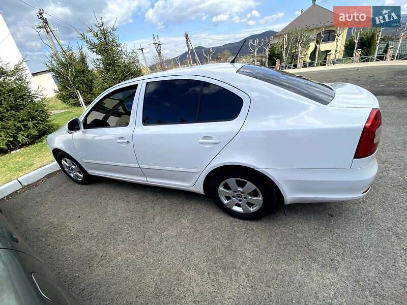 Ліфтбек Skoda Octavia 2012 в Сваляві