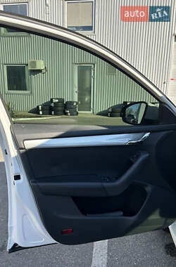 Лифтбек Skoda Octavia 2013 в 
