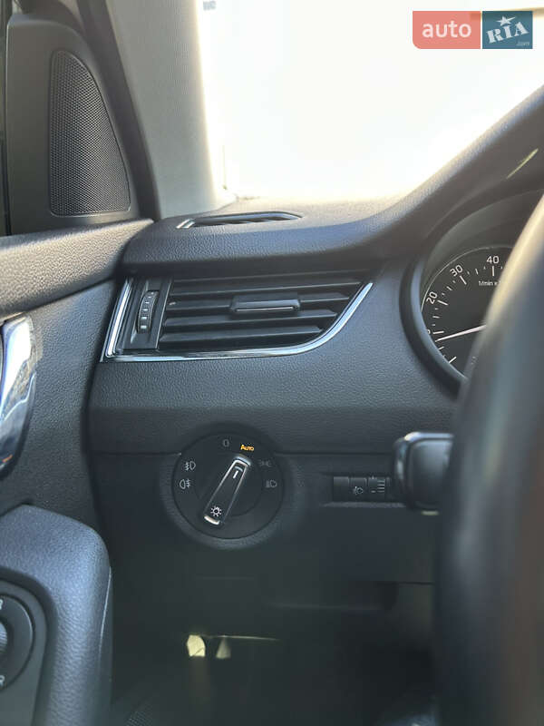 Лифтбек Skoda Octavia 2013 в Одессе